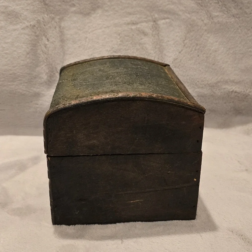Vintage Wooden Treasure‎ Chest Trinket Box Asian Script Embossed 6